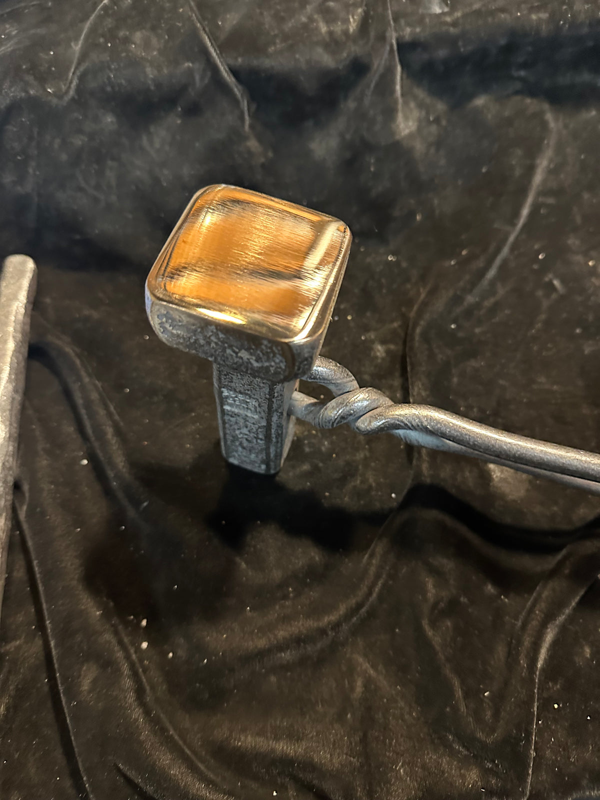 Wire bound flatter