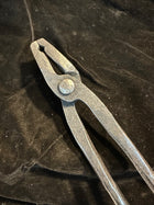 Flat bit tongs - Heritage grade