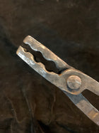Wolfs jaw tongs - Heritage grade
