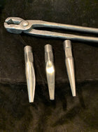 Tool eye punch set H13 and tongs