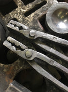 Wolfs jaw tongs - Heritage grade