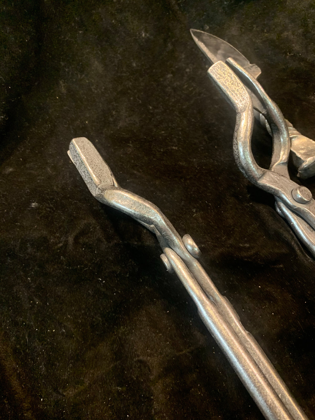 Offset bolt tongs - Everyday