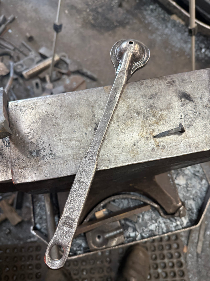 Nail header