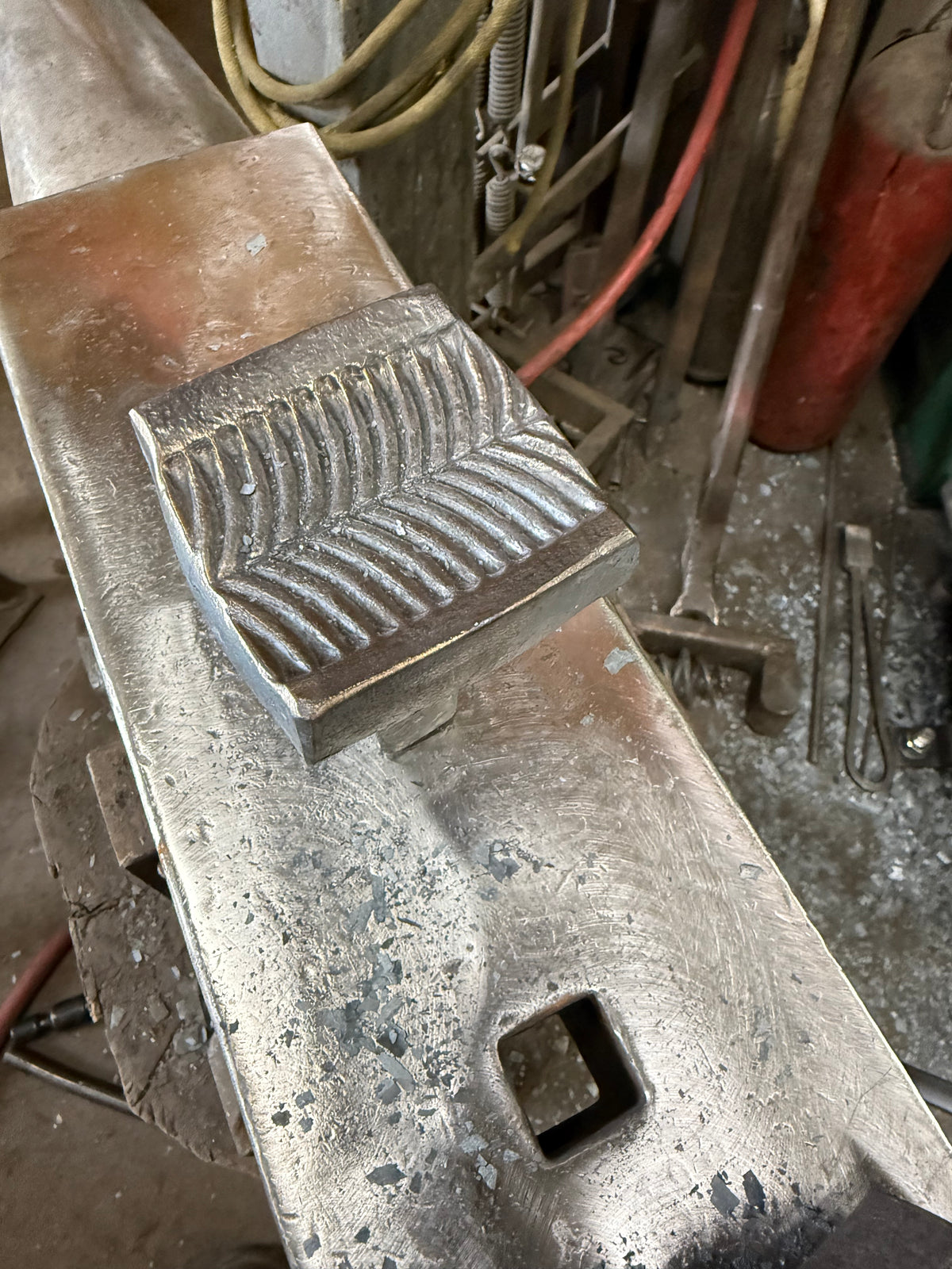 Leaf veining Swage