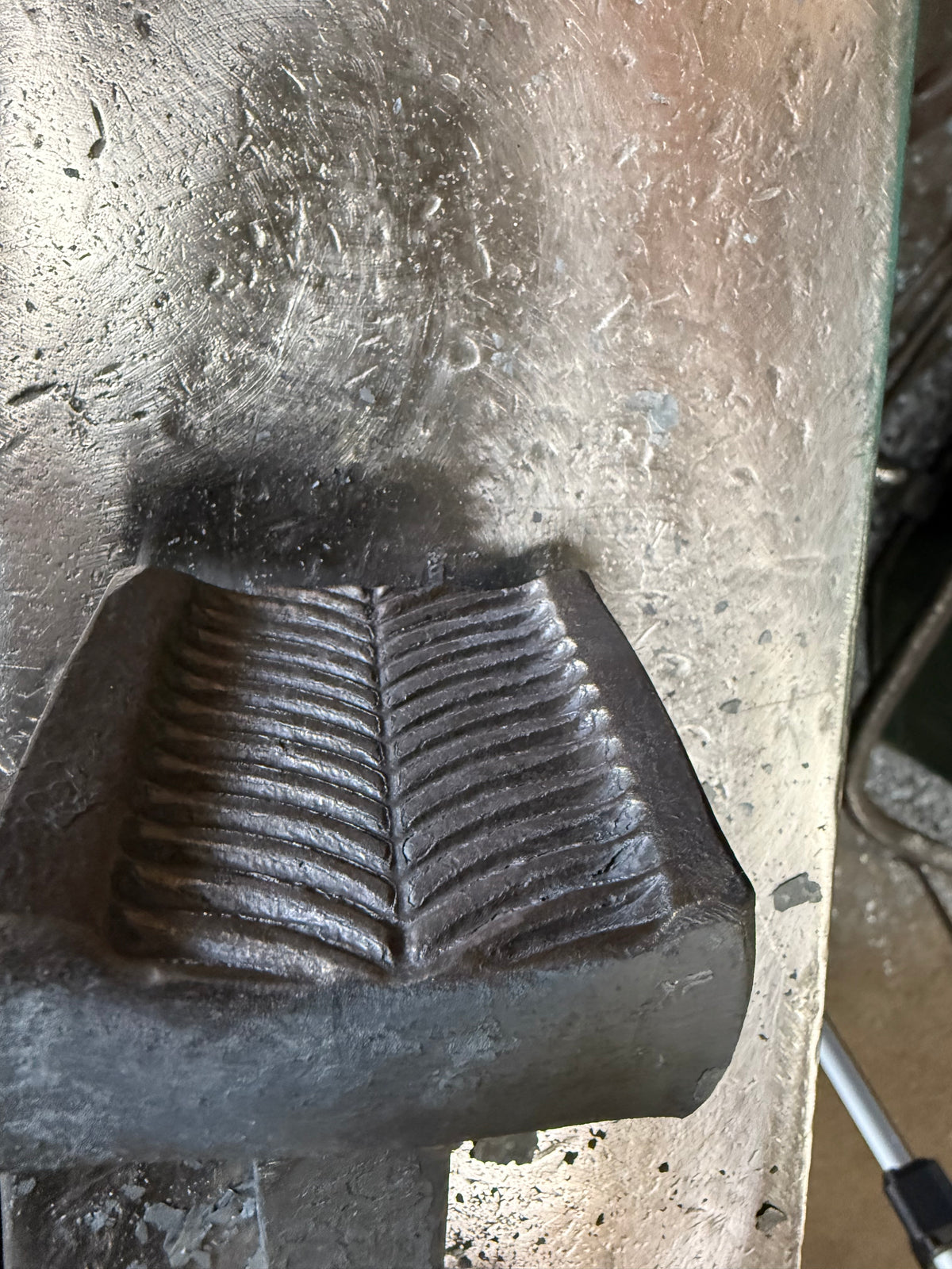 Leaf veining Swage