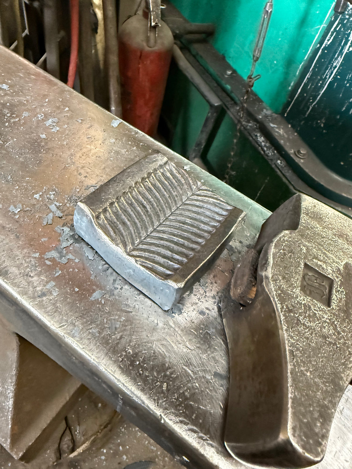 Leaf veining Swage