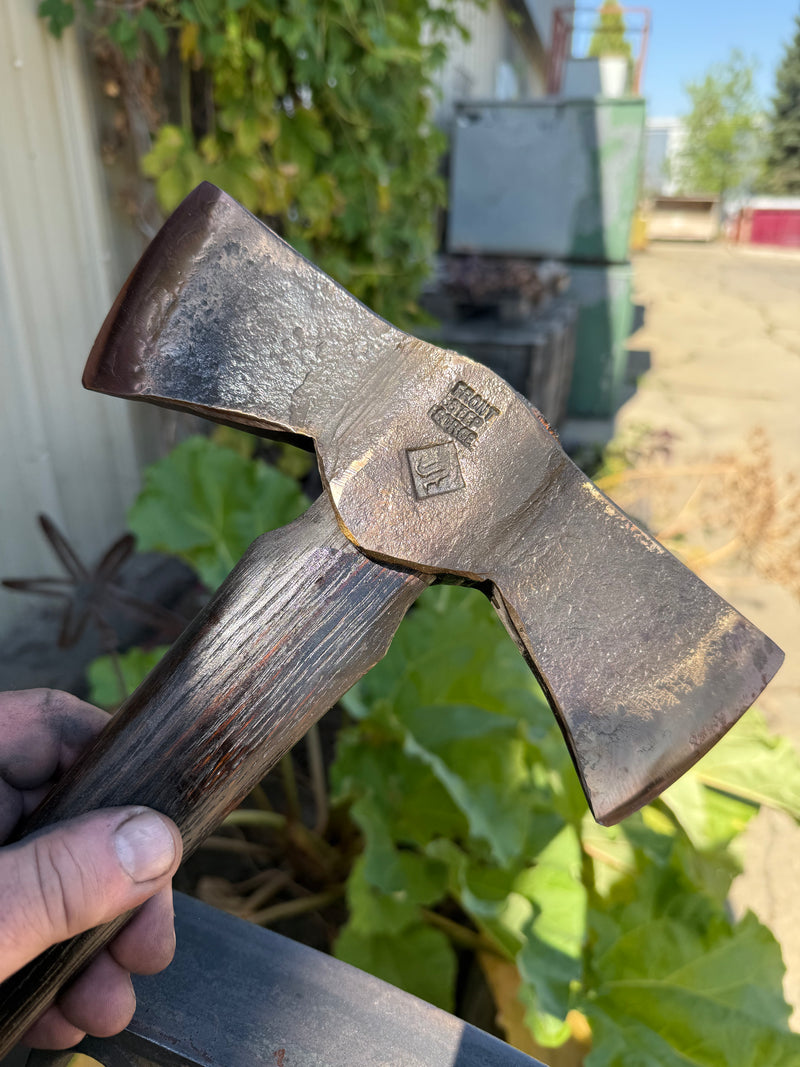 Double bit axe