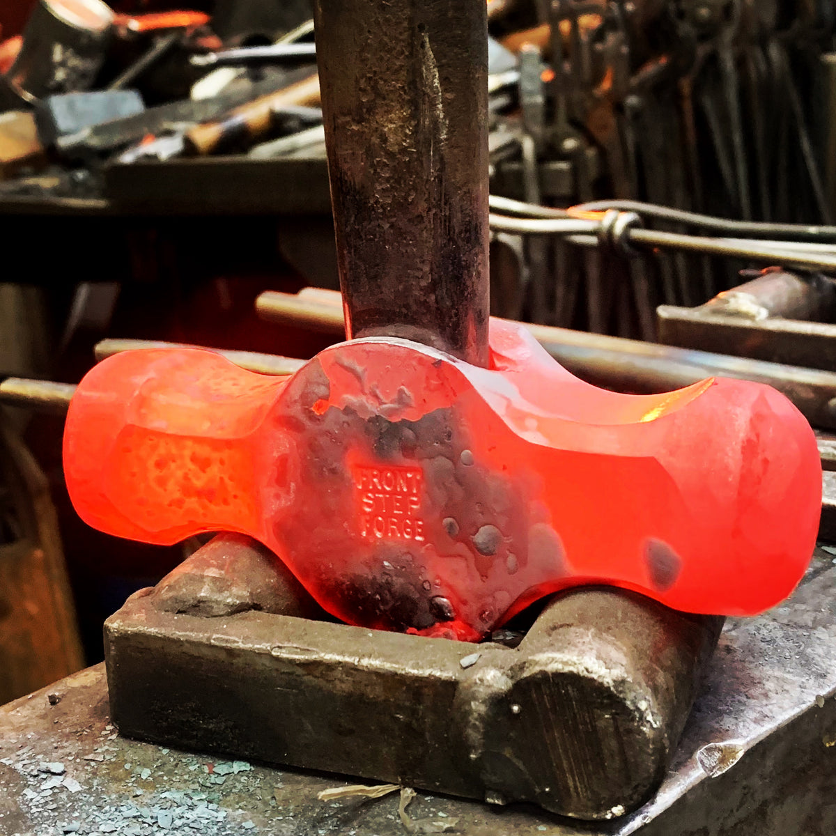 3 lbs smooth rounding hammer