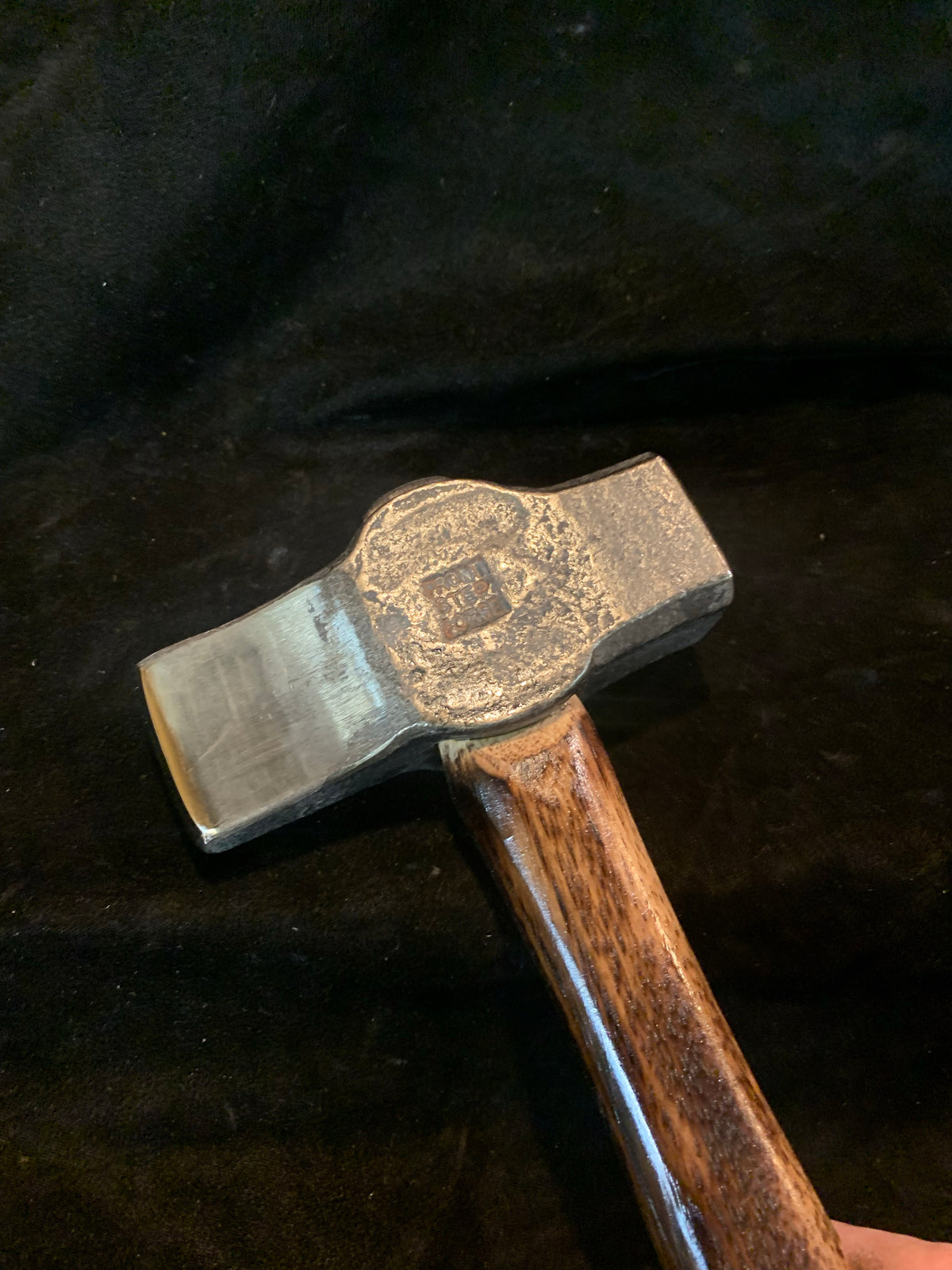 Straight peen hammer