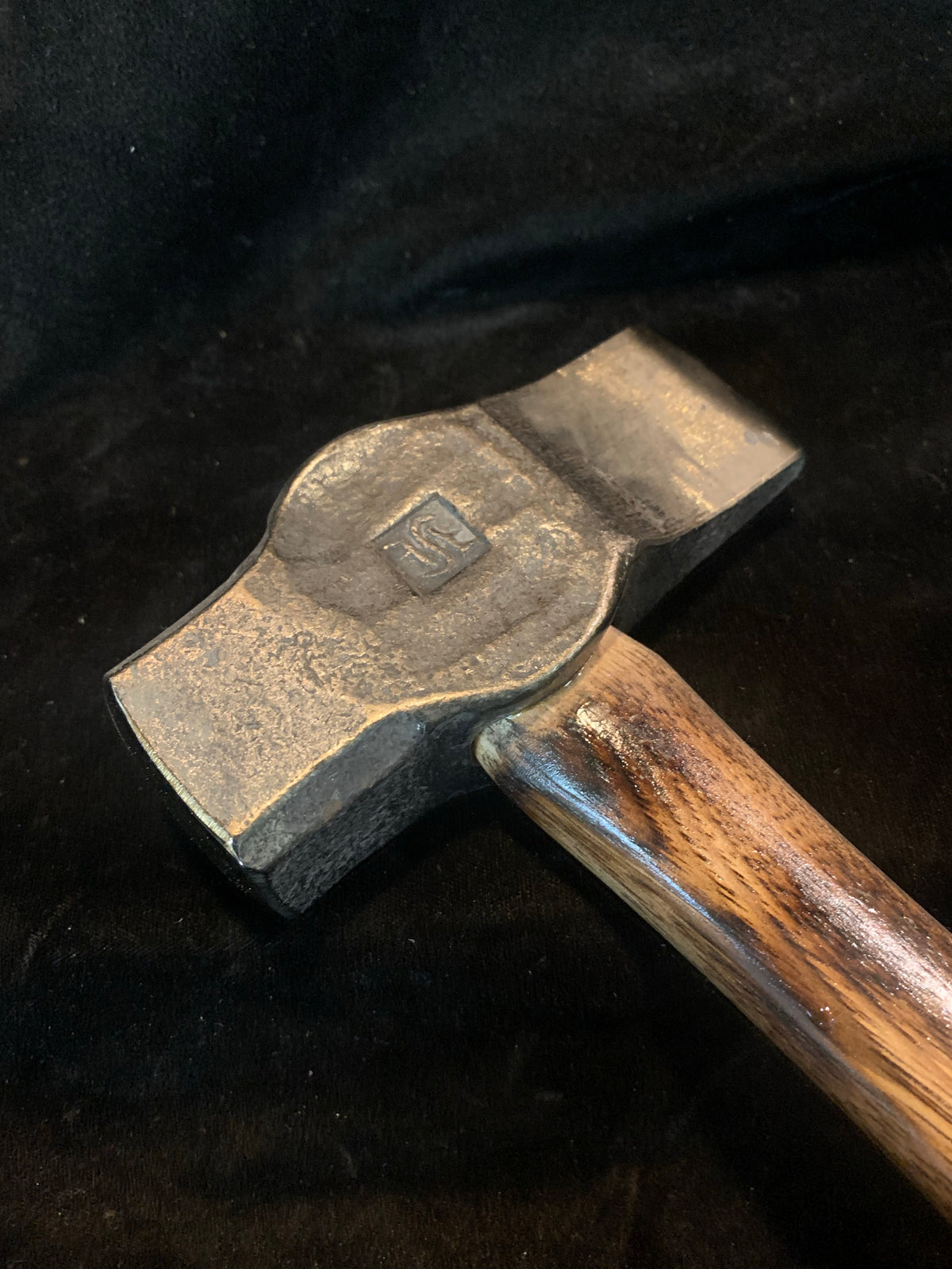 Straight peen hammer