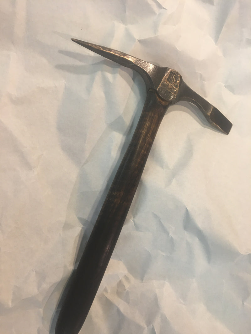 Chipping hammer