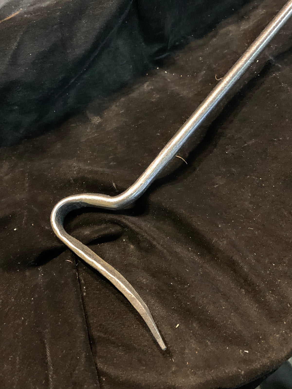 Twisted fire poker